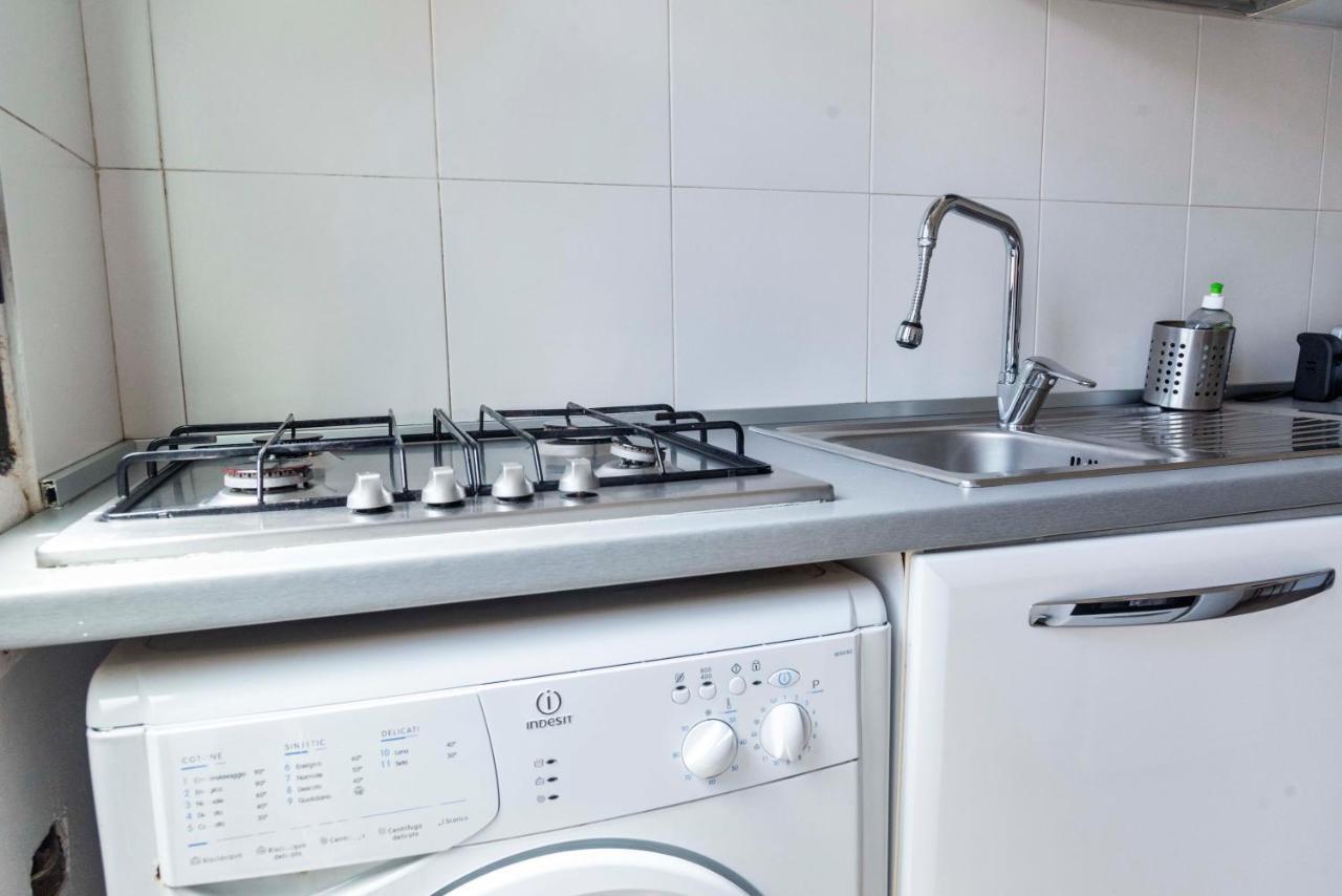 Merulana Suite S.Peter Roma Dış mekan fotoğraf